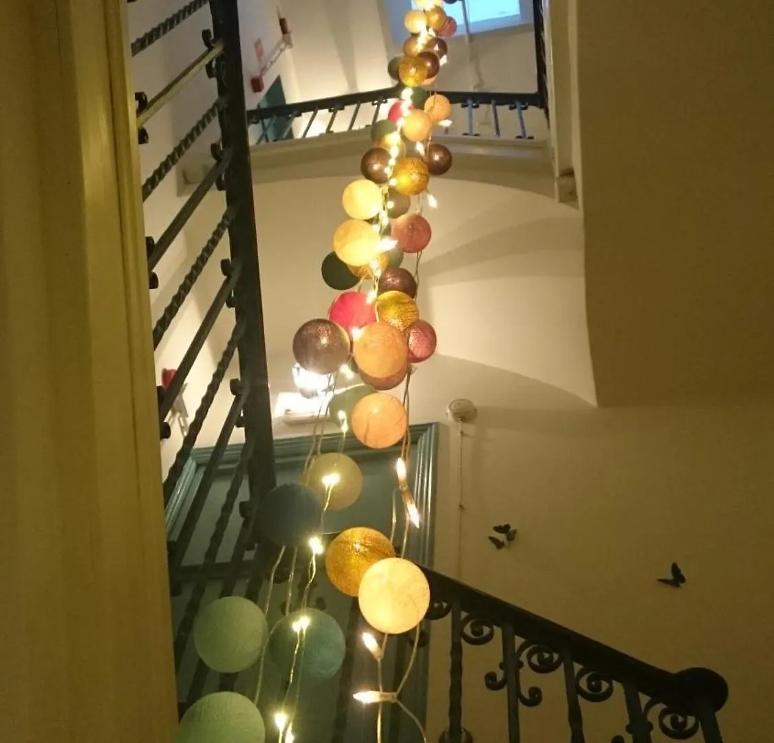 סאן פליו דה גיסולס Hotel Hostal Chic לינה וארוחת בוקר סאן פליו דה גיסולס
