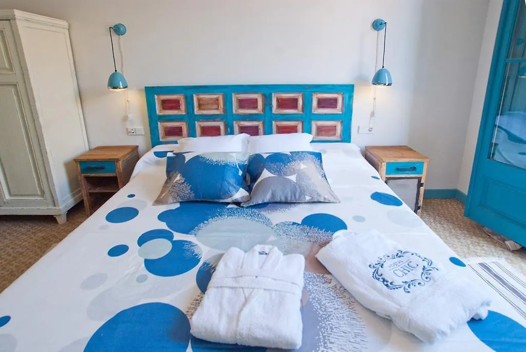 Hotel Hostal Chic Sant Feliu de Guíxols Oda ve Kahvaltı