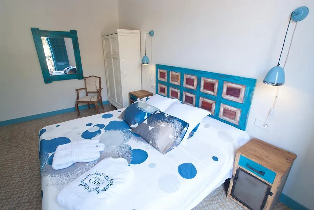 *** Bed & Breakfast Hotel Hostal Chic Sant Feliu de Guixols Spain